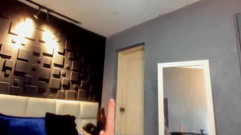 Snapshot of logan_varela chatting on 10, 12, 2024 logan_varela online show from 10, 12, 2024