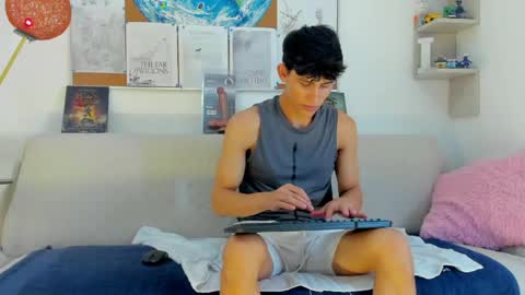 loganoficialx online show from 14, 4, 2026