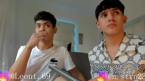 logantwink18 online show from 1, 4, 2026