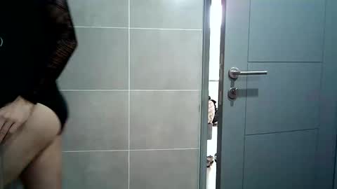 Snapshot of loier22 chatting on 7, 3, 2025 loier22 online show from 7, 3, 2025