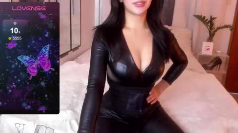 Snapshot of loisewilliams chatting on 9, 1, 2026 Mistress L online show from 9, 1, 2026