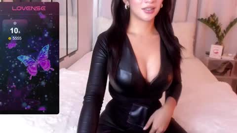 Mistress L online show from 5, 3, 2026
