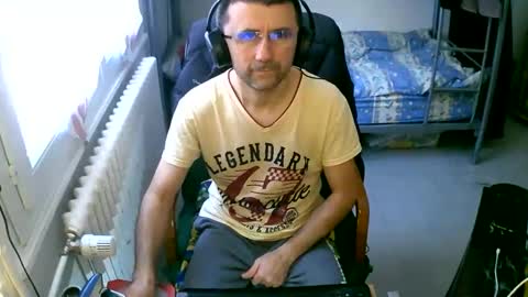 Snapshot of lokoum39 chatting on 25, 12, 2024 lokoum39 online show from 25, 12, 2024