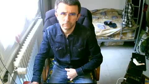 Snapshot of lokoum39 chatting on 11, 3, 2025 lokoum39 online show from 11, 3, 2025