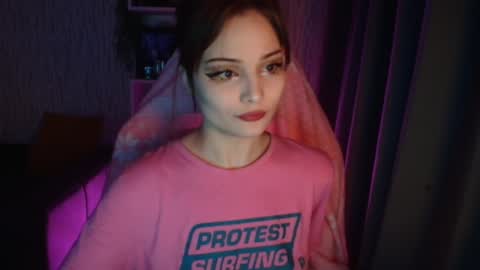 lola online show from 12, 1, 2025