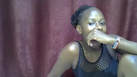 Snapshot of lola_beib chatting on 2, 5, 2026 lola_beib online show from 2, 5, 2026