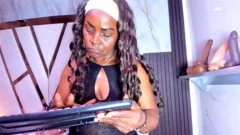 Lola online show from 14, 1, 2026