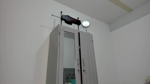 Lola Kamila online show from 14, 1, 2025