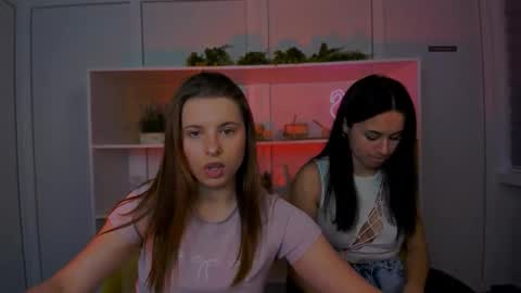 Snapshot of lola_swon chatting on 11, 10, 2025 Lola online show from 11, 10, 2025