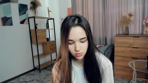 Melina online show from 8, 2, 2026