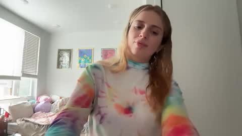 Snapshot of lolaa555 chatting on 11, 4, 2026 lolaa555 online show from 11, 4, 2026