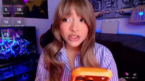 lolaasmith_21 online show from 29, 7, 2026