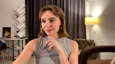 Snapshot of lolaatatee chatting on 11, 5, 2026 lolaatatee online show from 11, 5, 2026