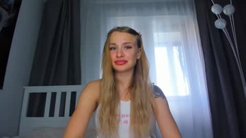 lolabani675452 online show from 23, 9, 2025