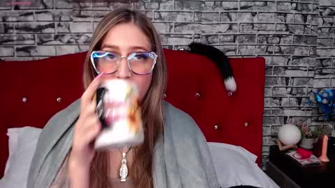Snapshot of lolalove_vip chatting on 19, 9, 2025 lolalove vip online show from 19, 9, 2025