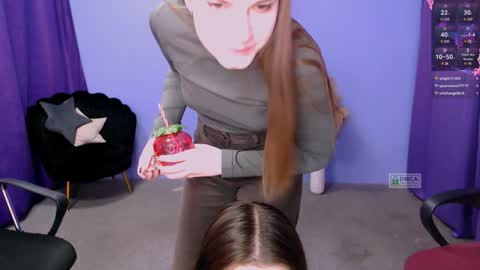 Snapshot of lolamrrr chatting on 17, 12, 2024 Lola pvt is OPEN online show from 17, 12, 2024