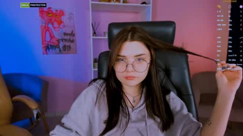 Snapshot of lolamrrr chatting on 5, 2, 2025 Lola pvt is OPEN online show from 5, 2, 2025