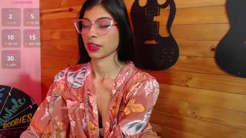 loli online show from 13, 11, 2025