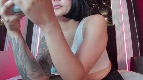 Lola online show from 19, 11, 2025