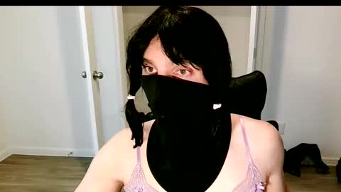 lollagrace online show from 25, 2, 2026