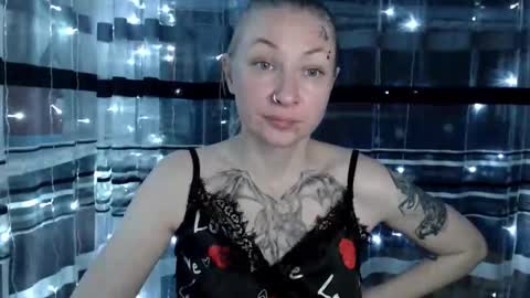 Lisa online show from 1, 12, 2025