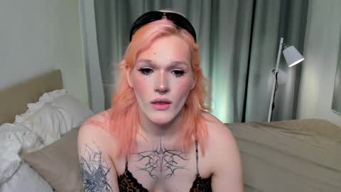 Snapshot of lollita_morgan chatting on 14, 5, 2026 lollita online show from 14, 5, 2026