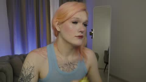 Snapshot of lollita_morgan chatting on 15, 5, 2026 lollita online show from 15, 5, 2026