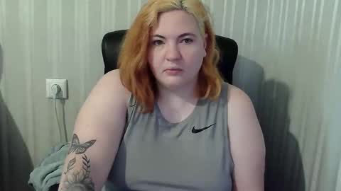 LollyNomelty online show from 22, 12, 2025