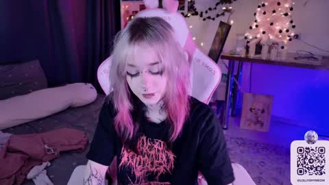 Lolly   online show from 22, 12, 2024