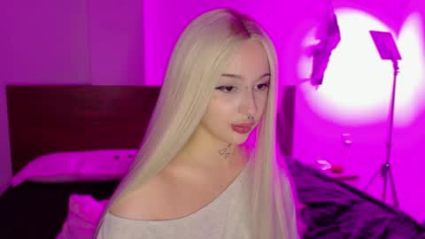 Snapshot of lolykari chatting on 16, 5, 2026 Kari online show from 16, 5, 2026