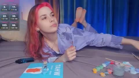 Lona online show from 5, 12, 2025