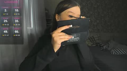 Snapshot of lonalye chatting on 26, 9, 2025 lona online show from 26, 9, 2025
