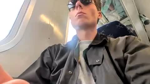 Snapshot of london_bumboy chatting on 13, 6, 2026 London bumboy online show from 13, 6, 2026