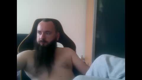 Snapshot of london_man1988 chatting on 9, 4, 2026 london_man1988 online show from 9, 4, 2026