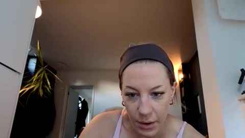 Em online show from 7, 1, 2026