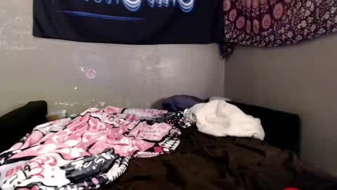 Snapshot of londonray chatting on 27, 5, 2026 londonray online show from 27, 5, 2026