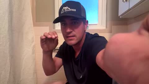 Snapshot of longdick136583483 chatting on 24, 11, 2025 longdick136583483 online show from 24, 11, 2025