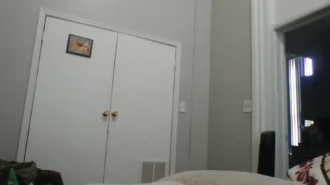 Snapshot of longjohnpurp29 chatting on 24, 7, 2026 how can i plz u online show from 24, 7, 2026