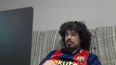 Snapshot of longnight5 chatting on 21, 1, 2025 Alejandro Rulitos Twitter longnight55 Intagram 5longnight5 online show from 21, 1, 2025