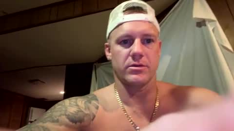 Snapshot of longstrokin8869 chatting on 14, 2, 2025 Bradsobad88 online show from 14, 2, 2025