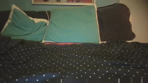 Snapshot of longwet1 chatting on 14, 2, 2025 longwet1 online show from 14, 2, 2025