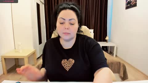 Nina online show from 31, 1, 2025