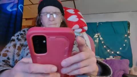 Londoncashmere69  online show from 5, 12, 2024