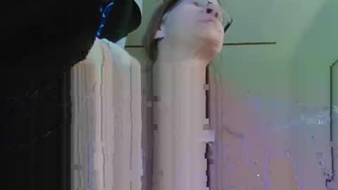 Londoncashmere69  online show from 4, 2, 2025