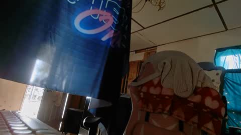 Londoncashmere69  online show from 3, 3, 2025