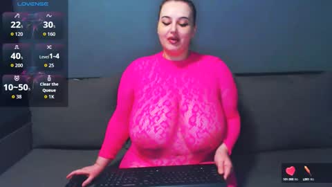Snapshot of looking4love6969 chatting on 18, 9, 2025 looking4love6969 online show from 18, 9, 2025