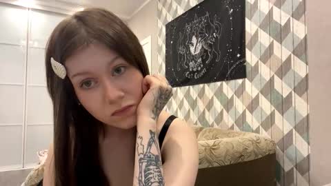 EVA online show from 23, 10, 2025