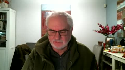 Snapshot of loop102 chatting on 13, 1, 2025 loop102 online show from 13, 1, 2025