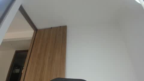 Mia Aniston online show from 14, 10, 2025