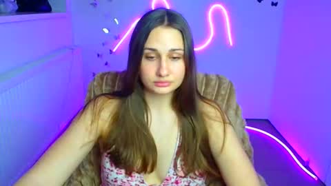 Lora online show from 31, 3, 2026